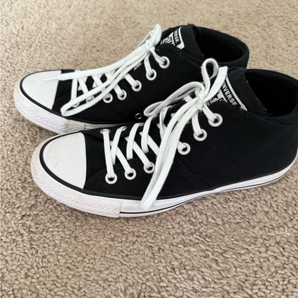 Converse Classic Chuck Taylor Black and White High-Tops